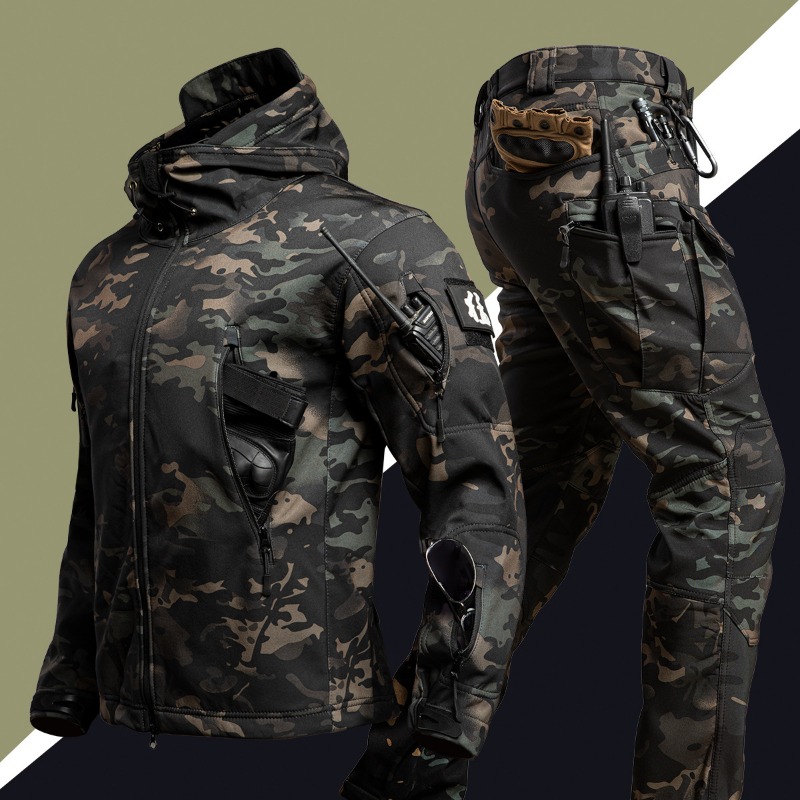 Outdoor Hunting Outfit - Men Camo Fleece Lined Softshell Tactical