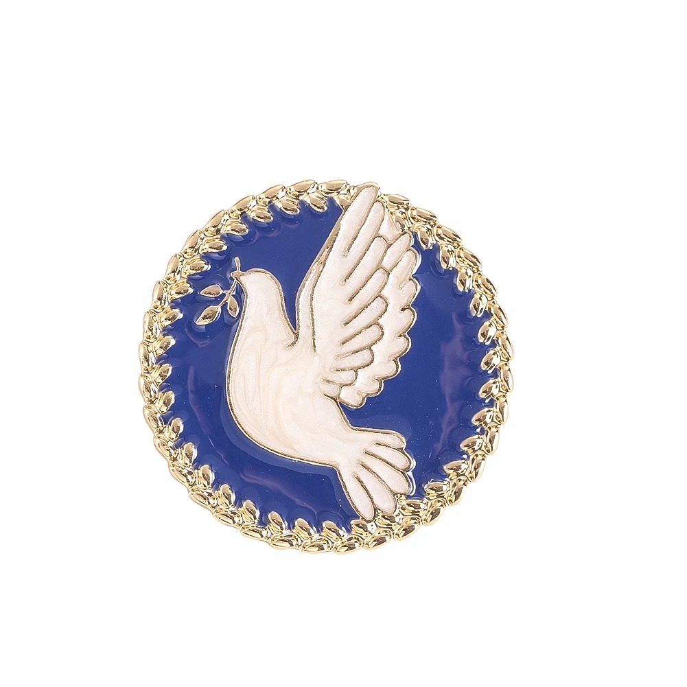 Outdoor Hunting Outfit - Outdoor Style Round Dove Pin Badge