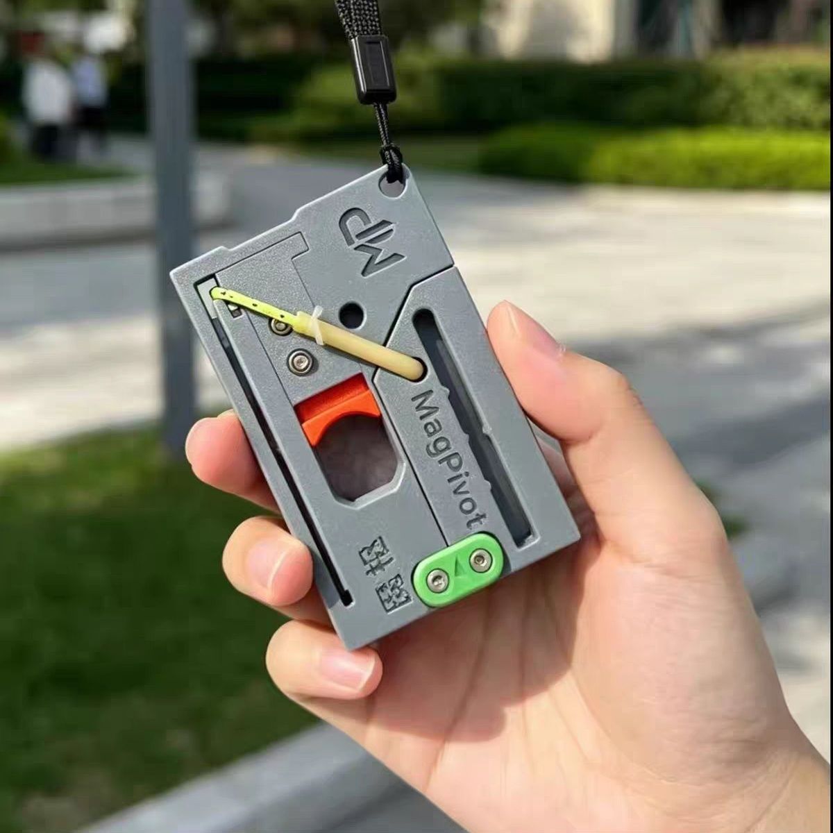 MagaPivot Card Slingshot Porta - Outdoor Hunting Products review and price